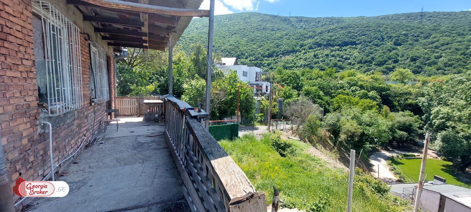 without repair 5-room house for sale